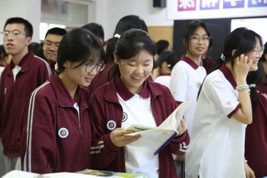 皇冠博彩