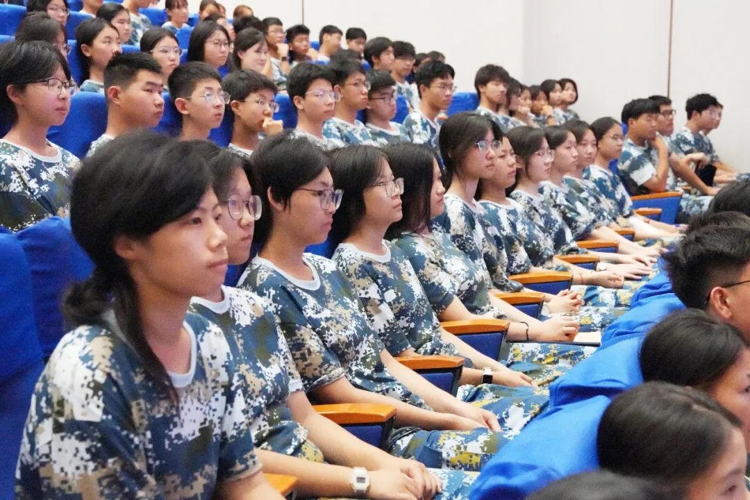 皇冠博彩